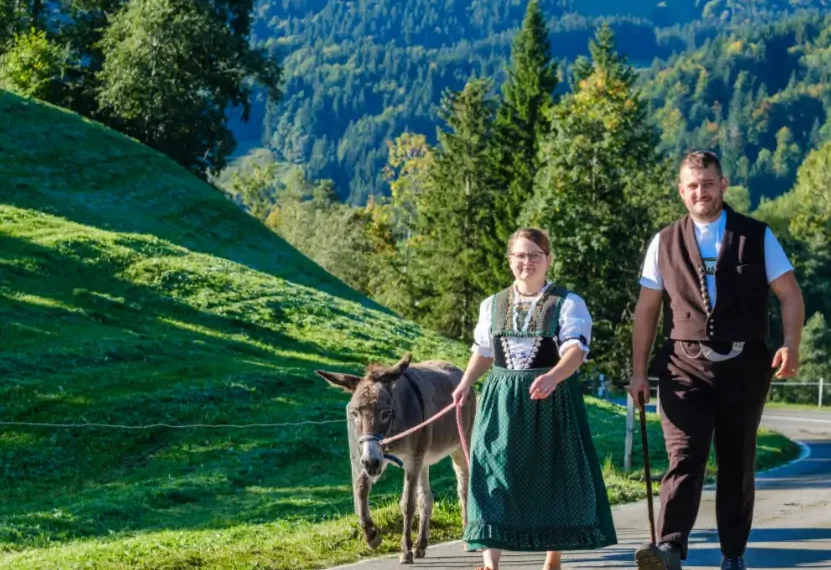 Discovering the Beauty of Traditional Alpine Fashion
