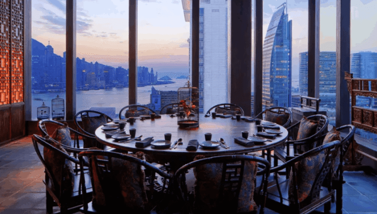 Harbour View Dining in Hong Kong: Elevating the Restaurant Experience