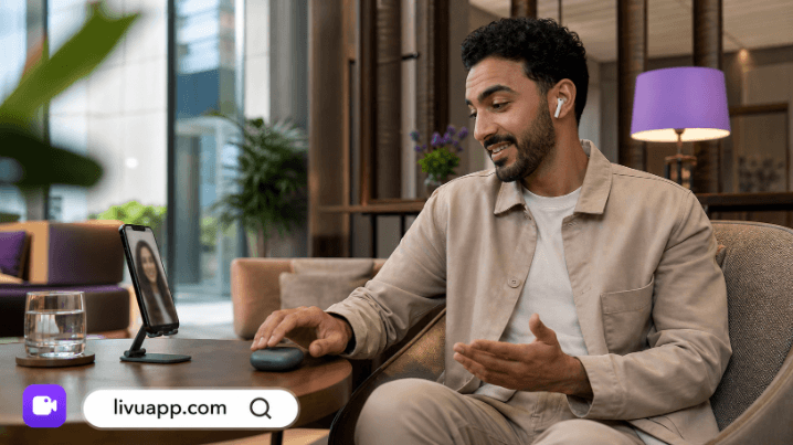 How to Handle Distractions and Interruptions During a Video Chat